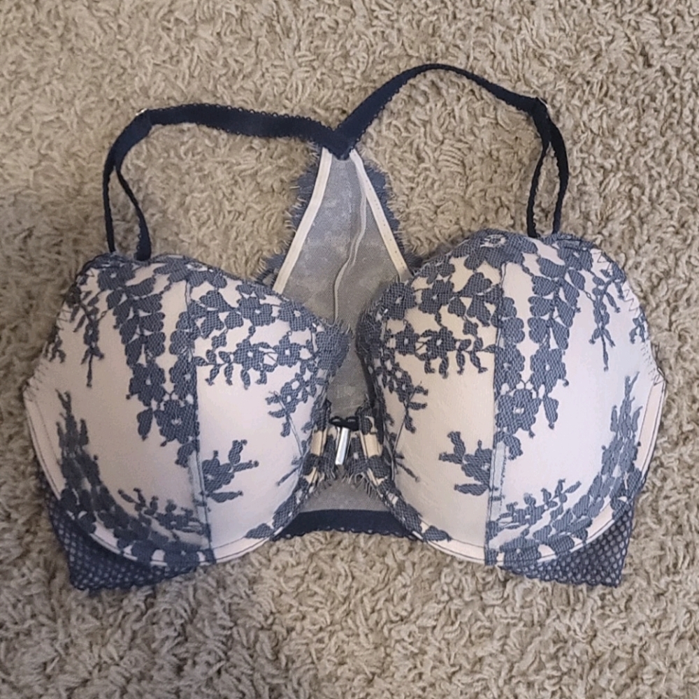 Victoria Secret Lace Racetrack Bra